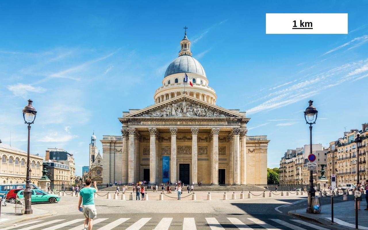Petite Maison Avec Cour Dans Les Beaux Quartiers-Vous Faites Le Menage- Very Good Prices For T-H-E Location But You Have To Clea-N Th-E Flat Apartment Paris Bagian luar foto